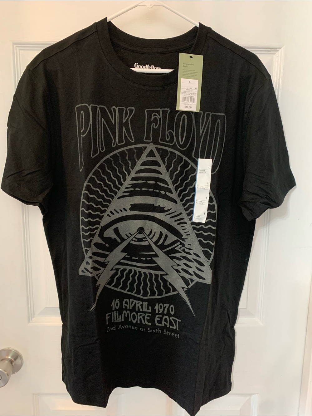 Pink Floyd NWT’s black graphic tee